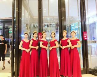 活動(dòng)策劃全攻略 禮儀模特與舞臺(tái)的魅力演出